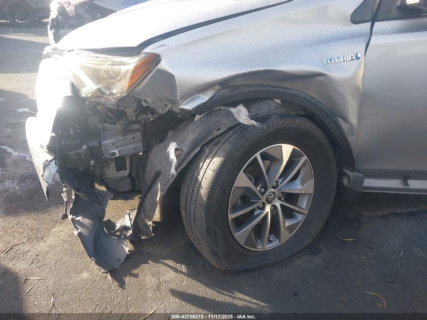 2017 TOYOTA RAV4 HYBRID XLE - JTMRJREV6HD138787