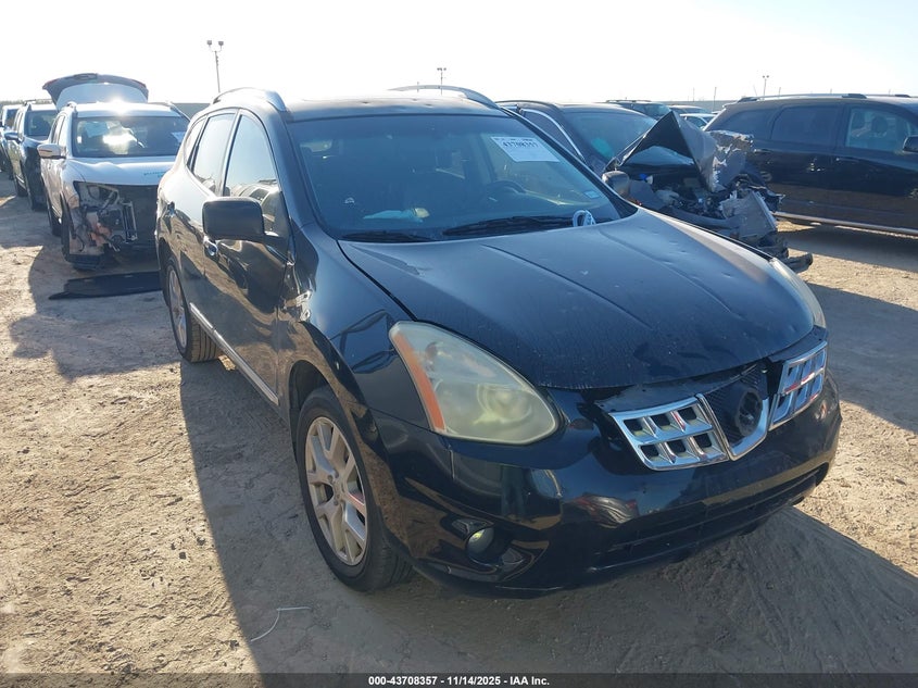 NISSAN ROGUE SV W/SL PKG