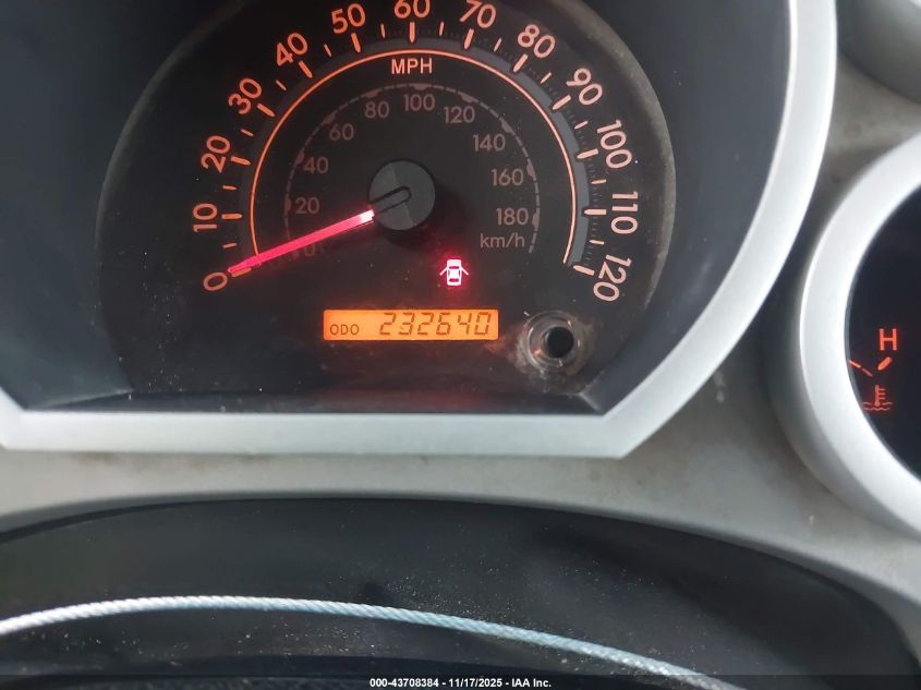 2008 Toyota Tundra Base 5.7L V8 VIN: 5TFSV54158X006051 Lot: 43708384