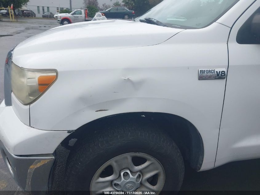 2008 Toyota Tundra Base 5.7L V8 VIN: 5TFSV54158X006051 Lot: 43708384