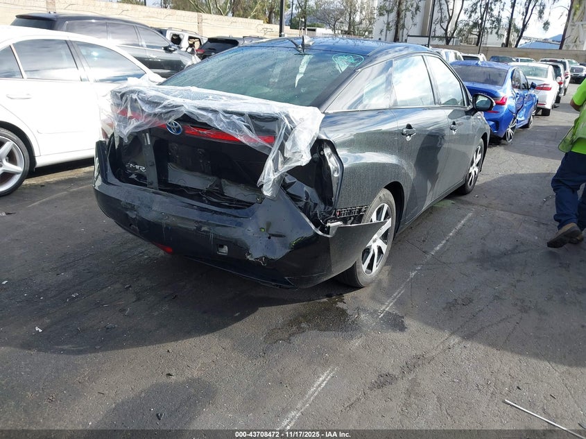 JTDBVRBD3HA003219 2017 TOYOTA MIRAI photo no. 4