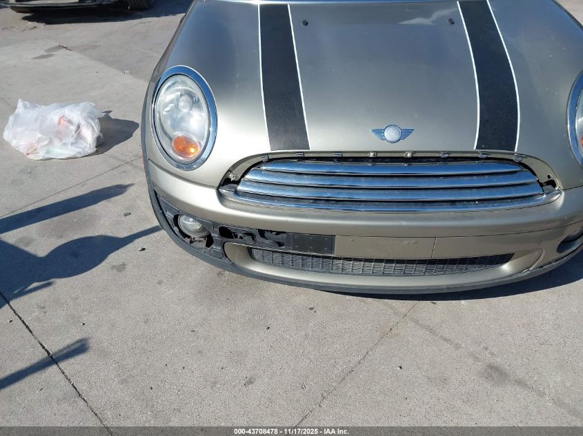 2008 Mini Cooper Clubman VIN: WMWML33578TN67797 Lot: 43708478