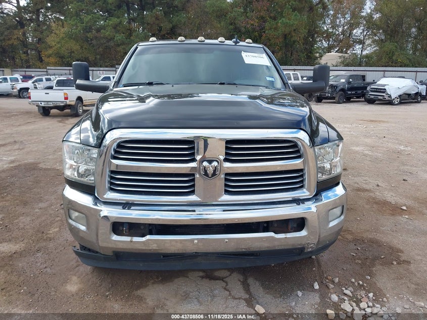 2017 Ram 3500 Lone Star 4X4 8' Box VIN: 3C63RRHL4HG627725 Lot: 43708506