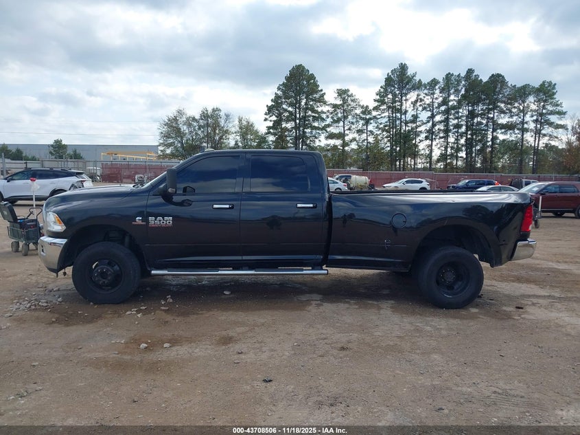 2017 Ram 3500 Lone Star 4X4 8' Box VIN: 3C63RRHL4HG627725 Lot: 43708506