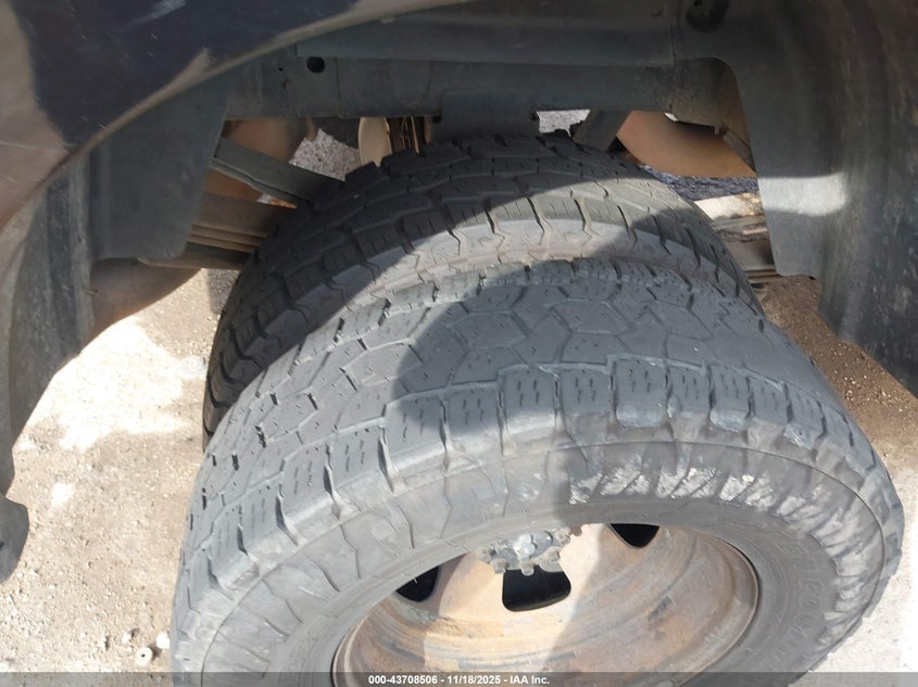 2017 Ram 3500 Lone Star 4X4 8' Box VIN: 3C63RRHL4HG627725 Lot: 43708506