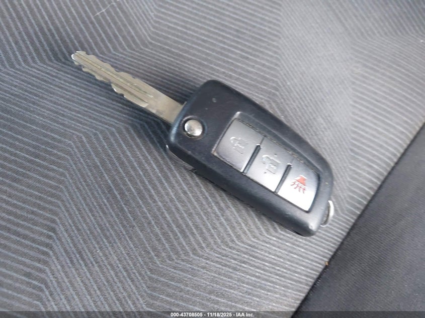 KNMAT2MV6GP665418 2016 NISSAN ROGUE photo no. 11