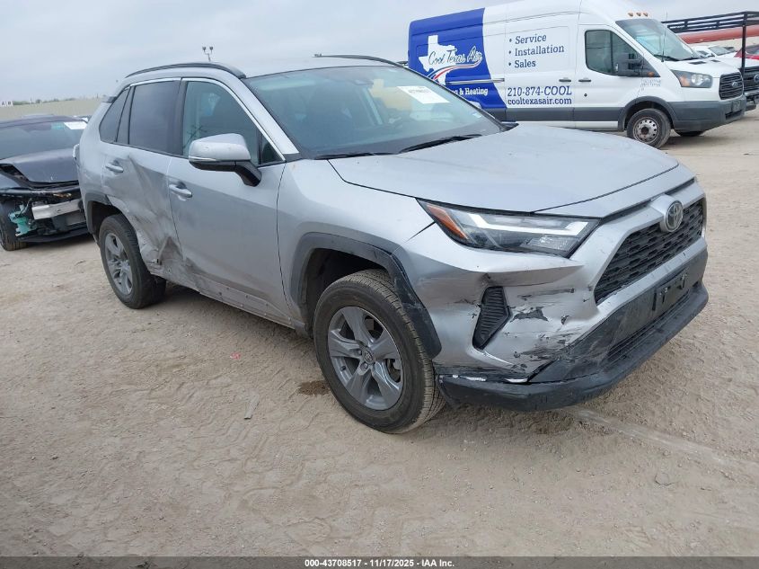 TOYOTA RAV4 HYBRID XLE