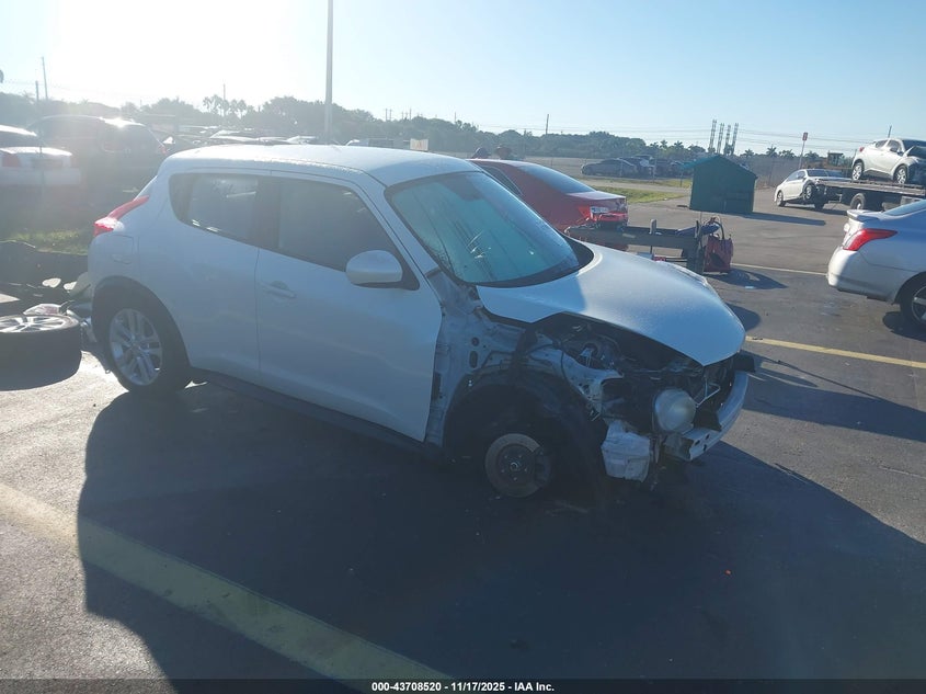 2014 NISSAN JUKE S - JN8AF5MR6ET452067