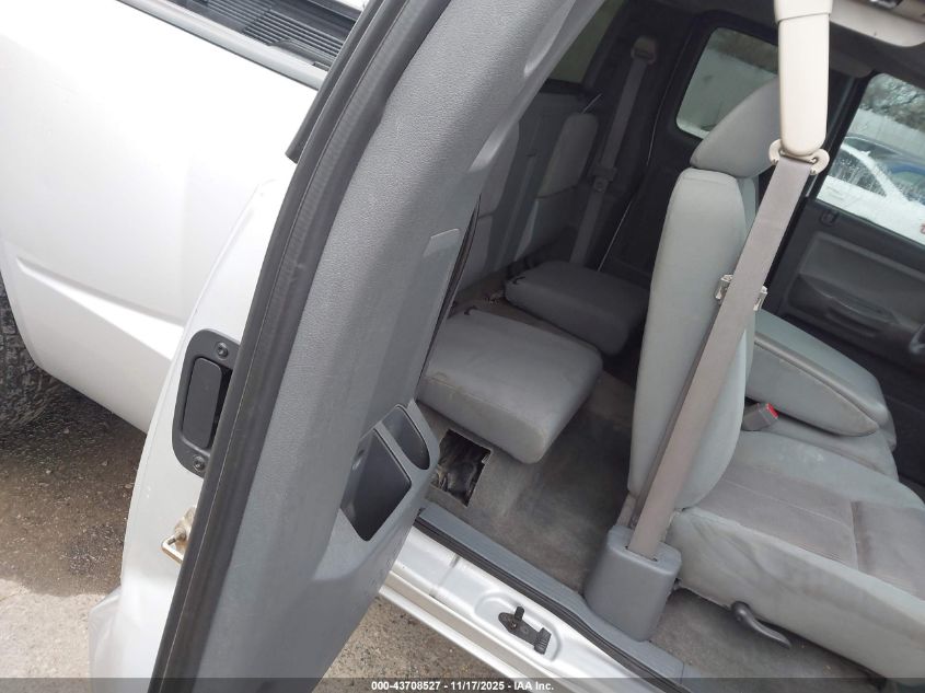 2005 Dodge Dakota Slt VIN: 1D7HE42K25S218355 Lot: 43708527