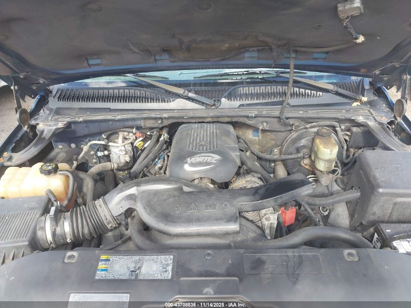 2002 Chevrolet Suburban 1500 Lt VIN: 1GNEC16Z72J304858 Lot: 43708536