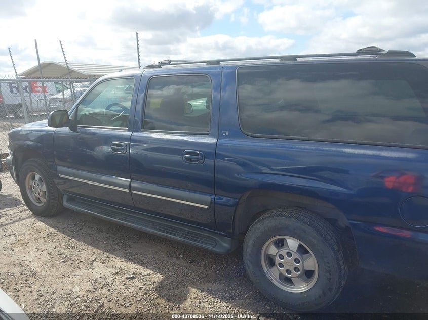 2002 Chevrolet Suburban 1500 Lt VIN: 1GNEC16Z72J304858 Lot: 43708536