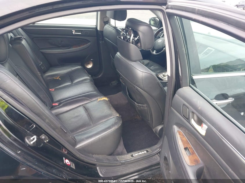 2009 Hyundai Genesis 4.6 VIN: KMHGC46F59U042254 Lot: 43708541