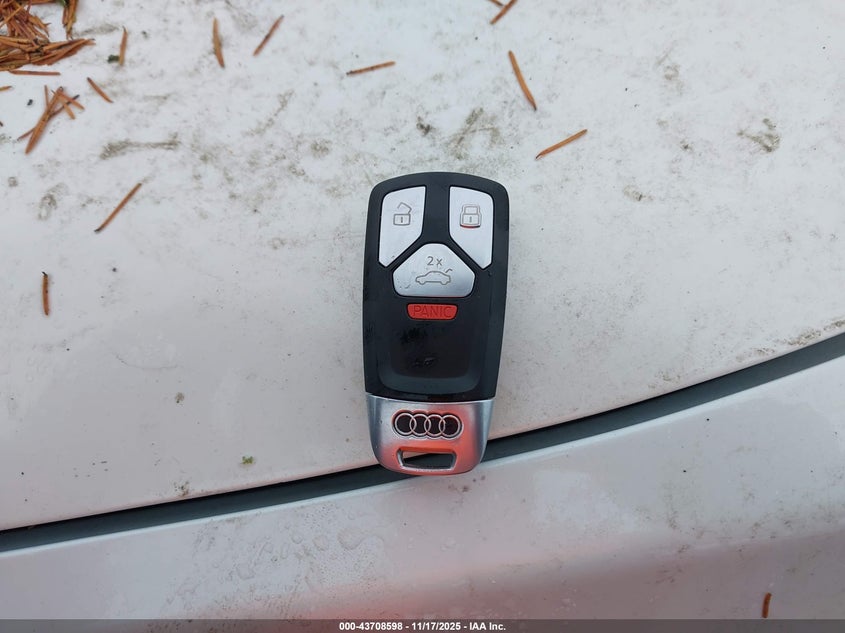 2019 Audi A4 40 Premium VIN: WAUGMAF44KN011606 Lot: 43708598