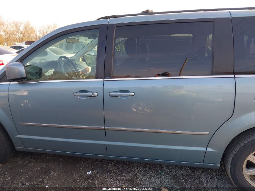 2009 Chrysler Town & Country Touring VIN: 2A8HR54189R618087 Lot: 43708680