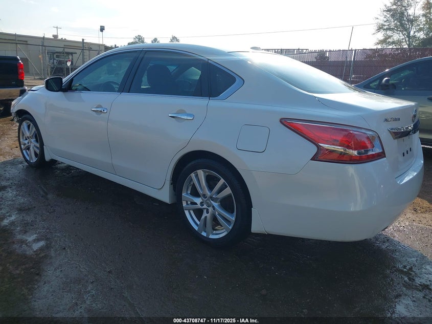 1N4BL3AP2DN525640 2013 NISSAN ALTIMA photo no. 3