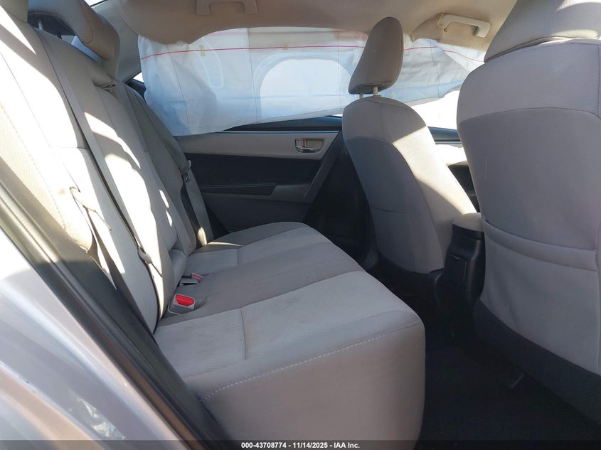 2T1BURHEXFC480595 2015 TOYOTA COROLLA photo no. 8