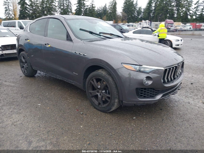 2018 MASERATI LEVANTE GRANLUSSO - ZN661XUL9JX259663