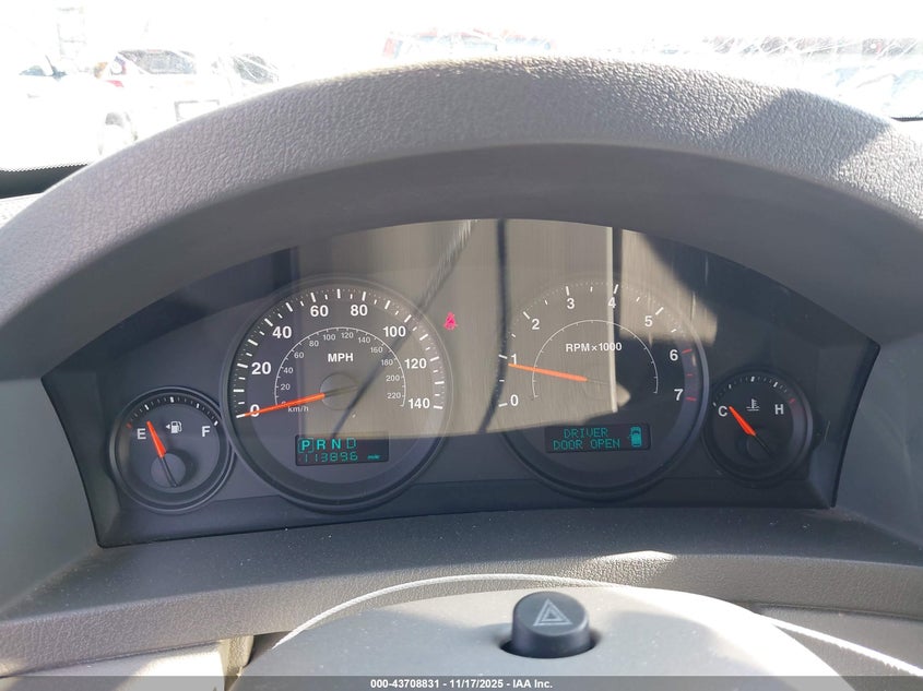 2005 Jeep Grand Cherokee Laredo VIN: 1J4GR48K85C512817 Lot: 43708831