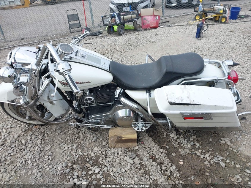 2006 Harley-Davidson Flhri VIN: 1HD1FBW176Y703862 Lot: 43708854