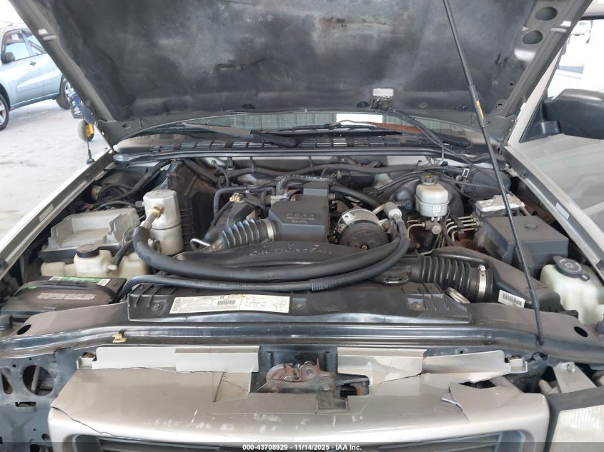 2001 GMC Sonoma Sls VIN: 1GTCS145518232051 Lot: 43708929