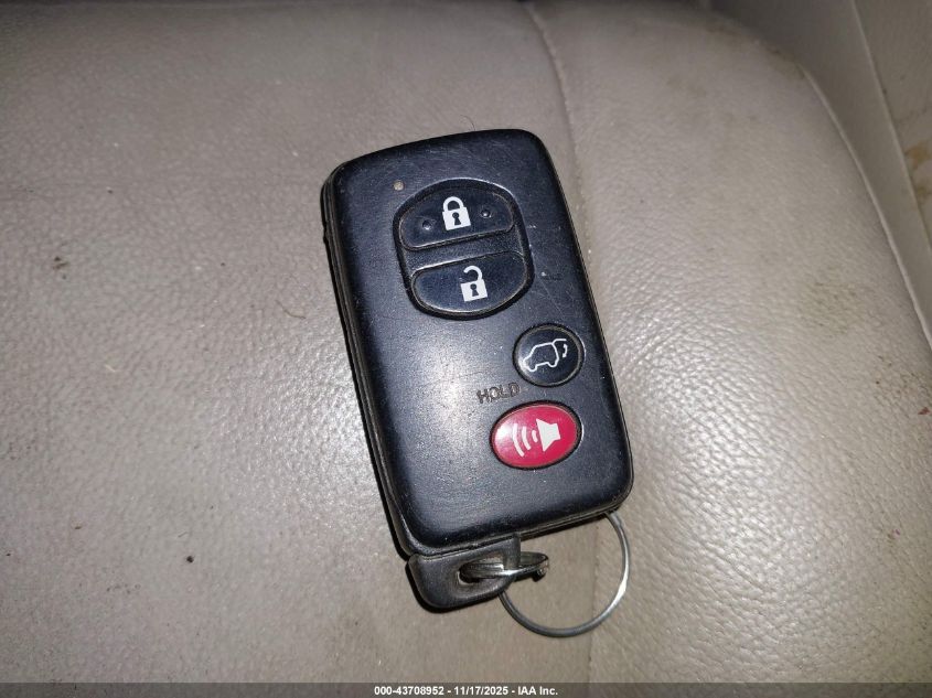 2009 Toyota Highlander Hybrid Limited VIN: JTEEW44A892033677 Lot: 43708952