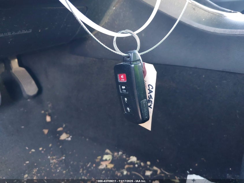 2015 Toyota Avalon Xle Touring VIN: 4T1BK1EB6FU168015 Lot: 43709011