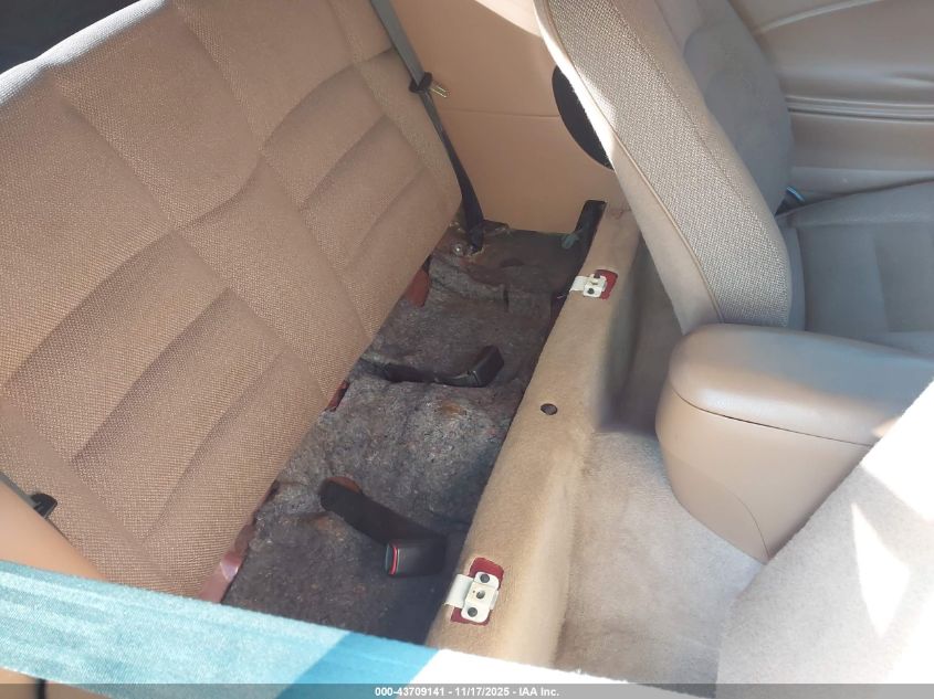 1998 Ford Mustang VIN: 1FAFP4443WF238785 Lot: 43709141