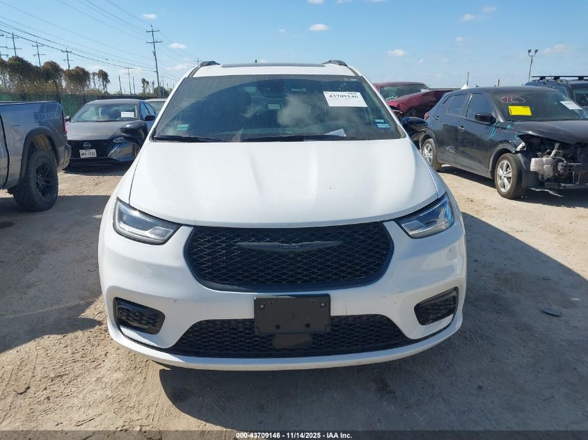 2025 Chrysler Pacifica Limited VIN: 2C4RC1GG8SR539529 Lot: 43709146