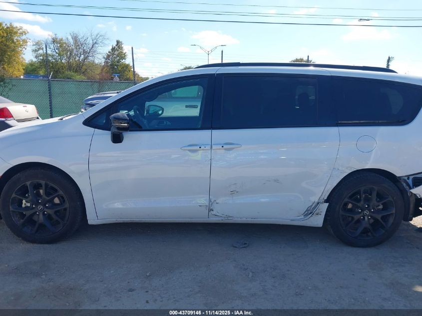 2025 Chrysler Pacifica Limited VIN: 2C4RC1GG8SR539529 Lot: 43709146