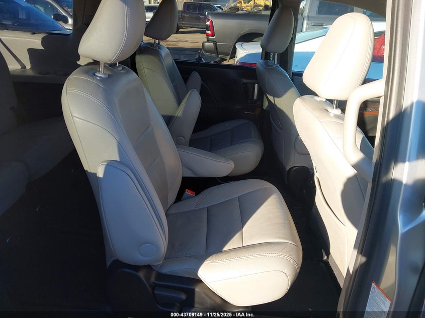 2015 Toyota Sienna Limited Premium 7 Passenger VIN: 5TDDK3DC7FS116044 Lot: 43709149