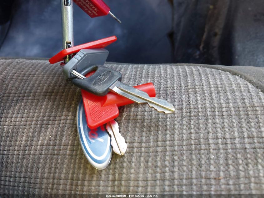 1993 Ford F350 VIN: 2FTJW35H9PCA84986 Lot: 43709169