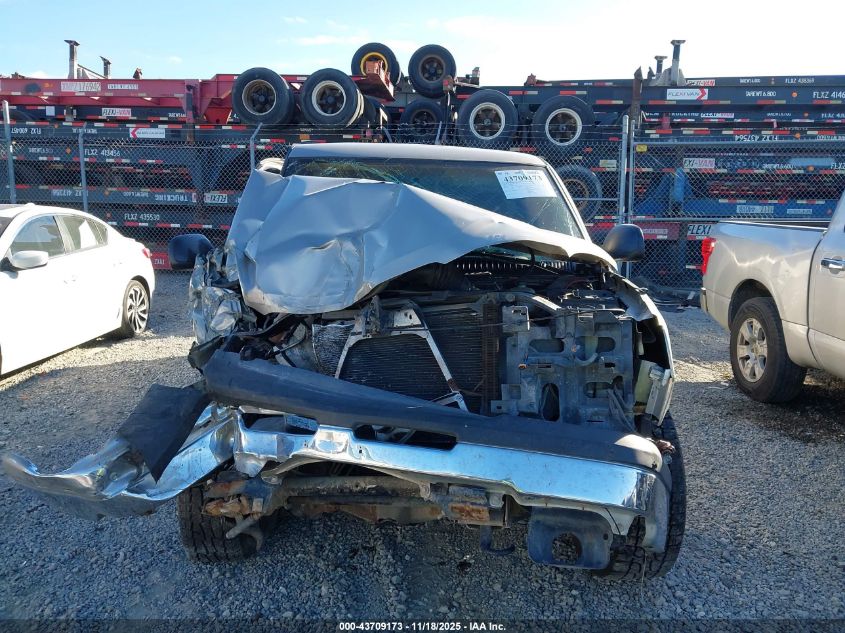 2003 Chevrolet Silverado 1500 Ls VIN: 2GCEC19X531396292 Lot: 43709173