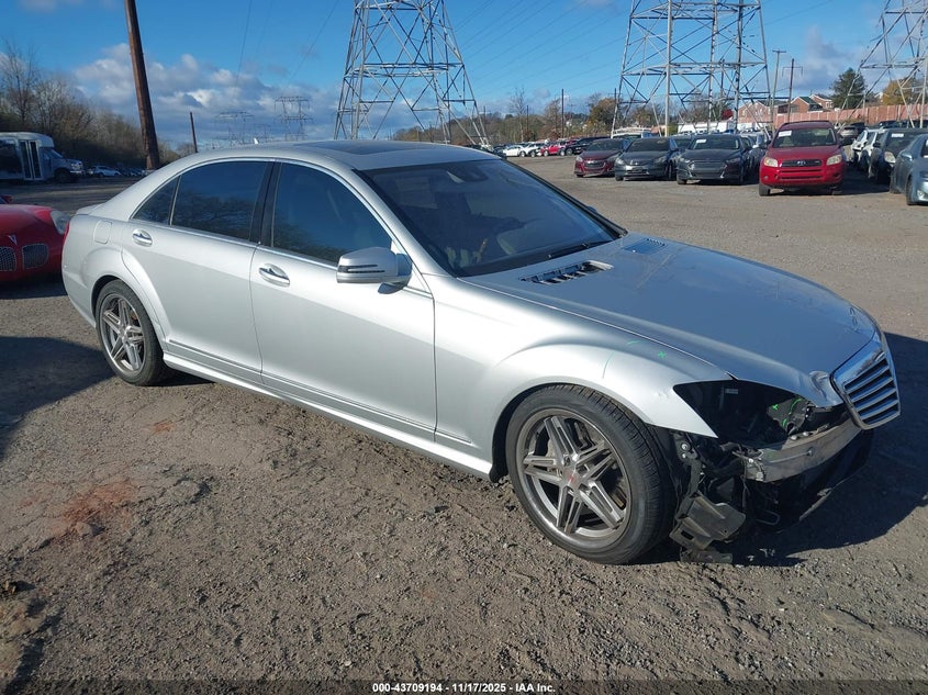 MERCEDES-BENZ S-CLASS S 550