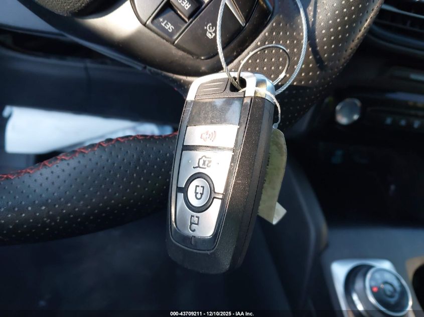 2023 Ford Escape St-Line VIN: 1FMCU0MN3PUA70582 Lot: 43709211