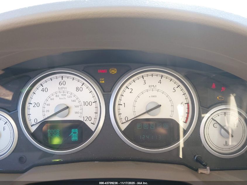 2009 Chrysler Town & Country Limited VIN: 2A8HR64X19R525308 Lot: 43709236