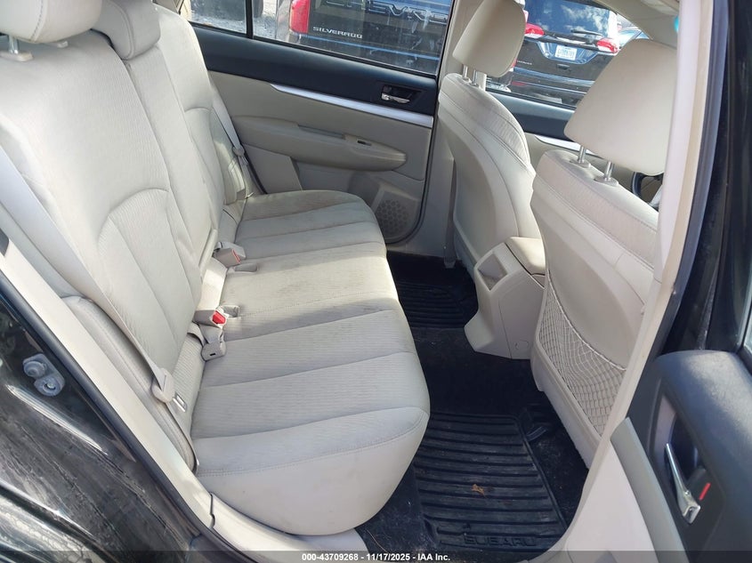 4S4BRBAC0B3422222 2011 SUBARU OUTBACK photo no. 8