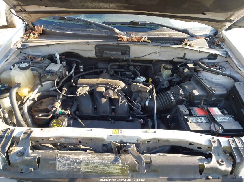 2004 Ford Escape Limited VIN: 1FMCU94154KA63593 Lot: 43709301