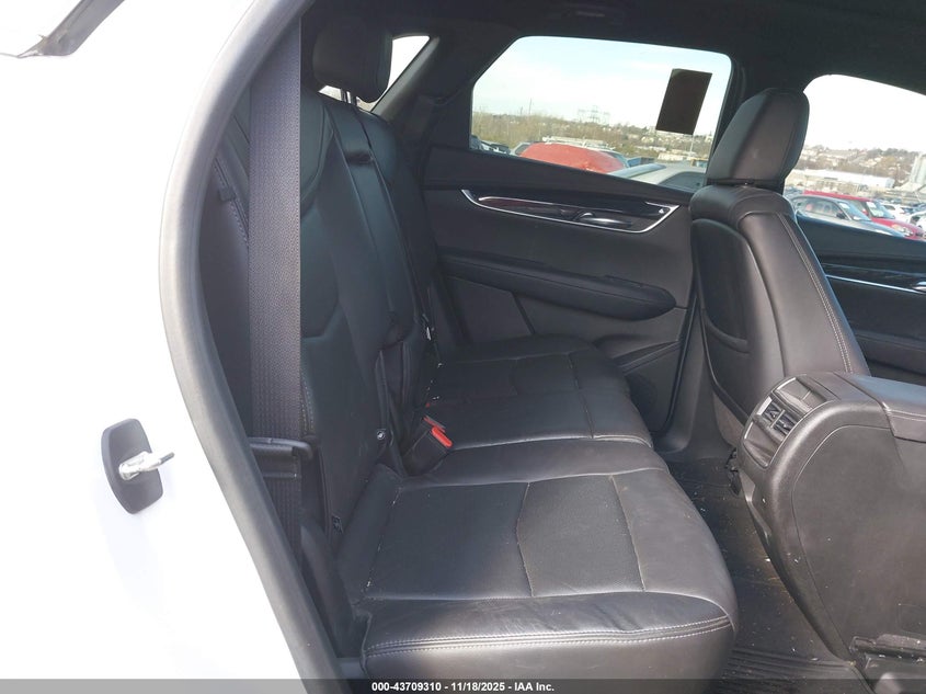 2020 Cadillac Xt5 Fwd Premium Luxury VIN: 1GYKNCR46LZ153140 Lot: 43709310