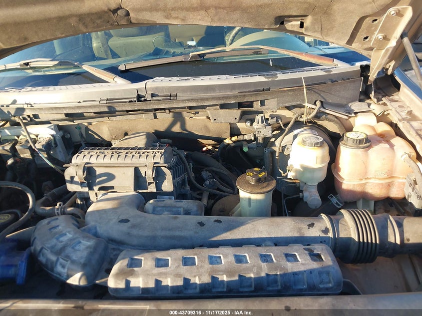 1FTPX12505NB55103 2005 FORD F-150 photo no. 10