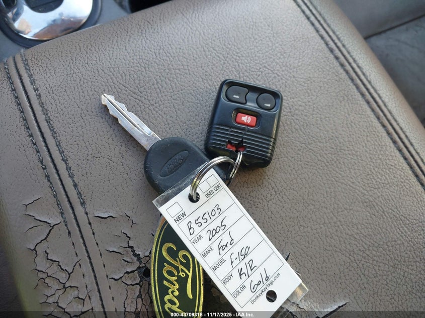 1FTPX12505NB55103 2005 FORD F-150 photo no. 11