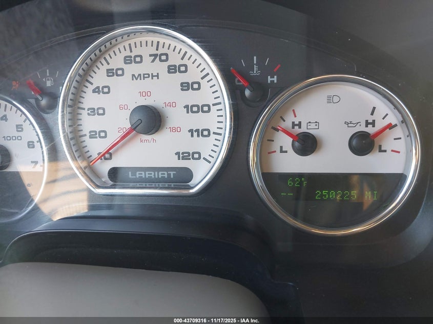 1FTPX12505NB55103 2005 FORD F-150 photo no. 7