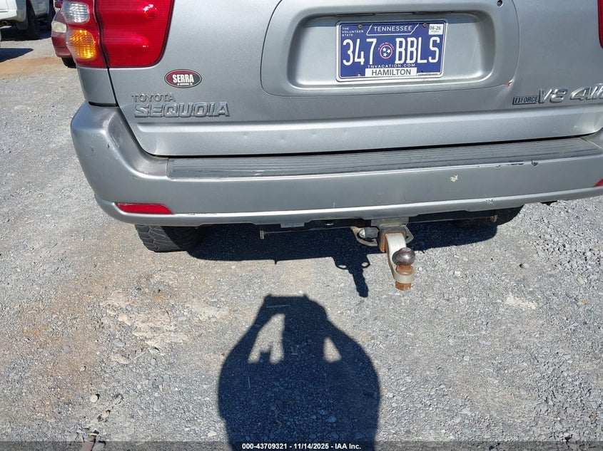 5TDBT44A71S019928 2001 TOYOTA SEQUOIA photo no. 11