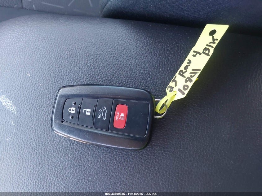 4T3RWRFV1SU197420 2025 TOYOTA RAV 4 photo no. 11