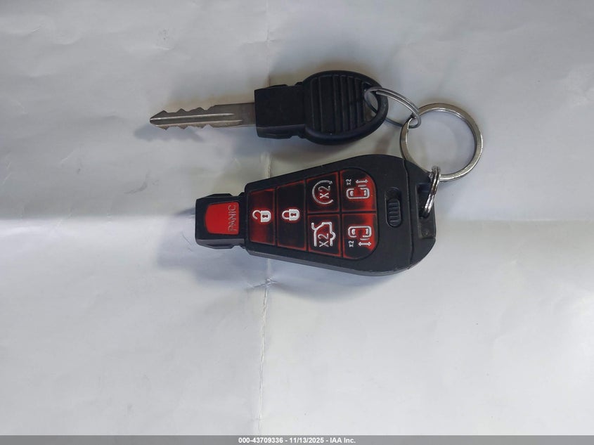 2016 Dodge Grand Caravan Sxt VIN: 2C4RDGCG8GR249000 Lot: 43709336