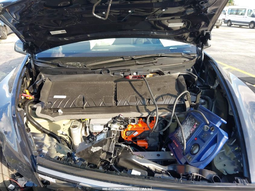 2026 Tesla Model Y Long Range Dual Motor All-Wheel Drive VIN: 7SAYGDED7TA579964 Lot: 43709421