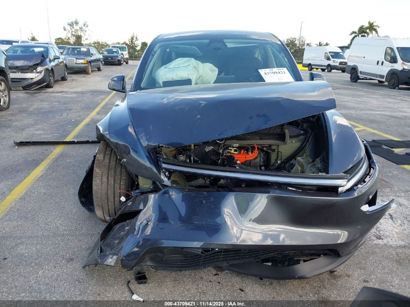 2026 Tesla Model Y Long Range Dual Motor All-Wheel Drive VIN: 7SAYGDED7TA579964 Lot: 43709421