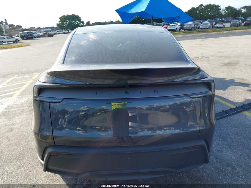 2026 Tesla Model Y Long Range Dual Motor All-Wheel Drive VIN: 7SAYGDED7TA579964 Lot: 43709421