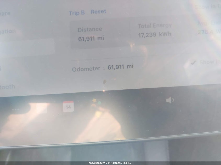 2023 Tesla Model 3 Performance Dual Motor All-Wheel Drive VIN: 5YJ3E1EC8PF585266 Lot: 43709423