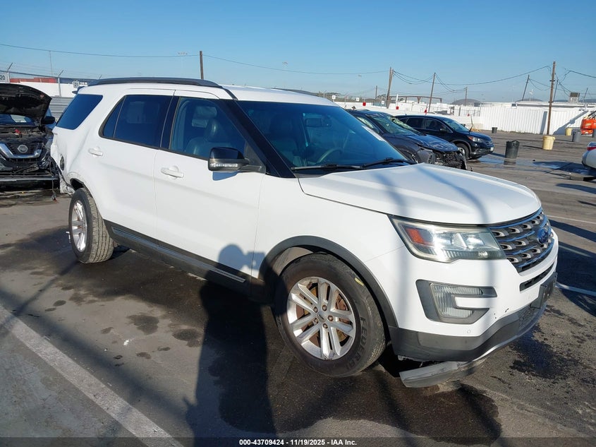 FORD EXPLORER XLT