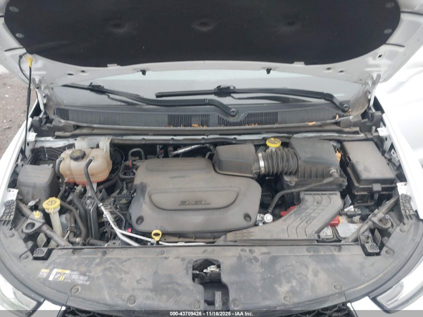 2022 Chrysler Pacifica Touring L VIN: 2C4RC1BG4NR169952 Lot: 43709426